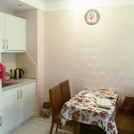 Harmony Suites 8 Eh *