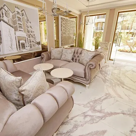 Harmony Suites 8 Eh 公寓 阳光海滩